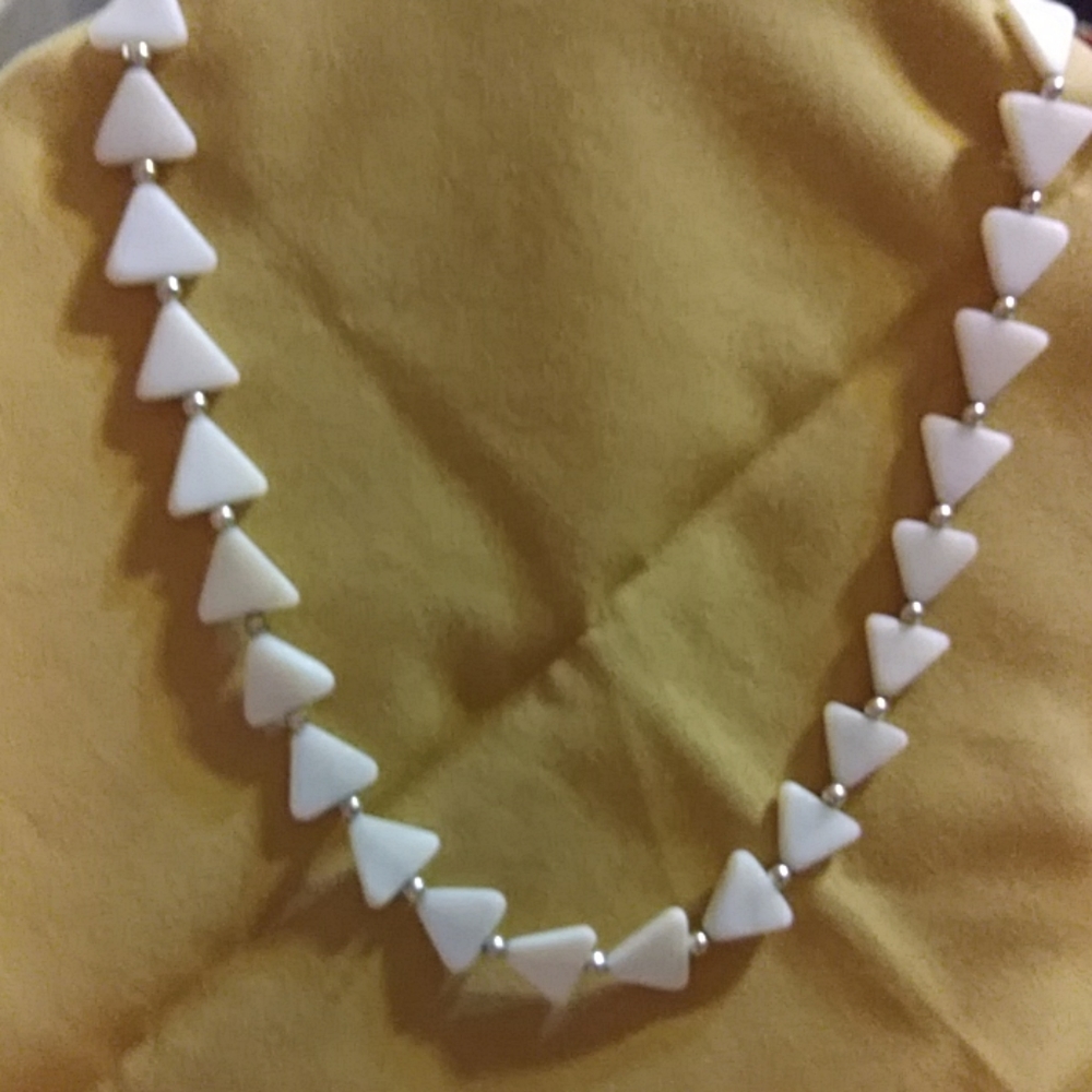 NWT- MOTHER OF PEARL STERLING BEADED NECKLACE. 18"